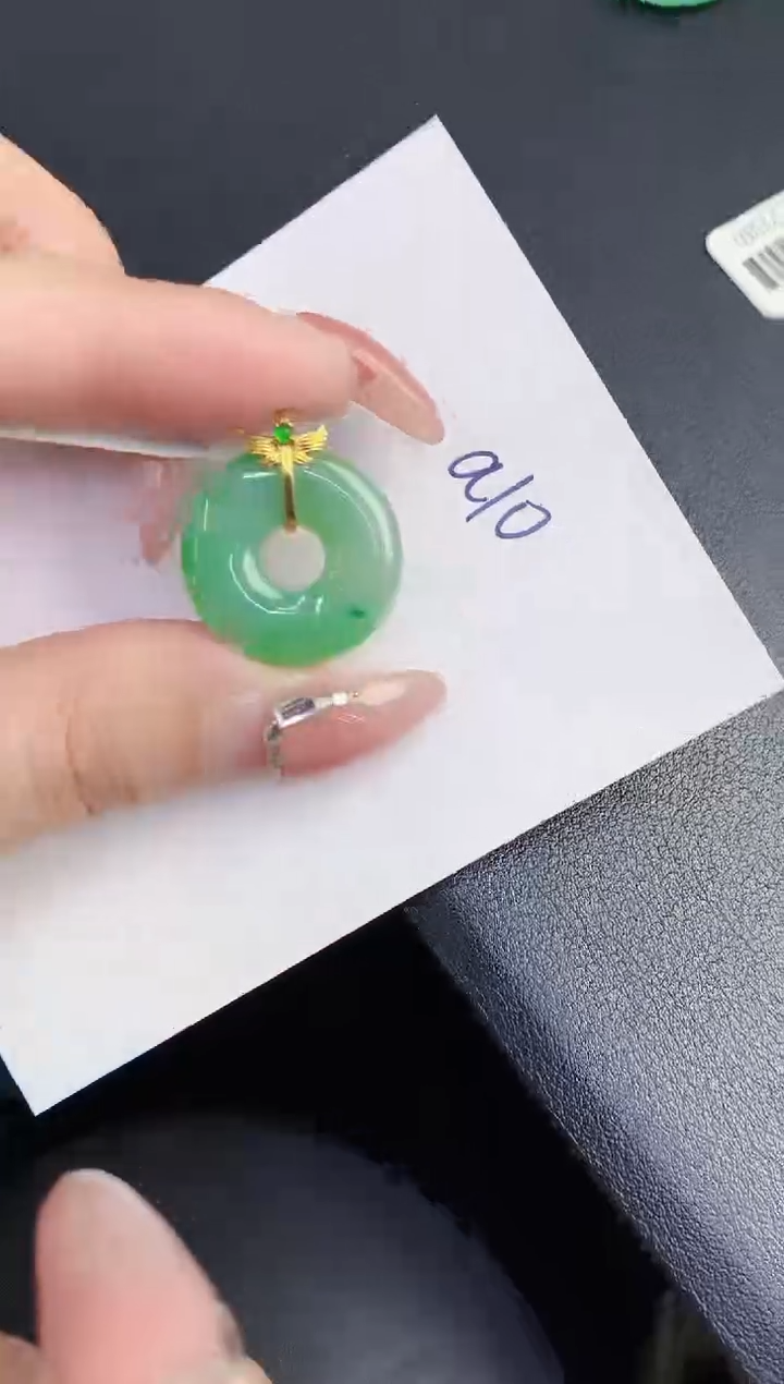 【闪购商品】翡翠颈饰18K金镶嵌000000000000