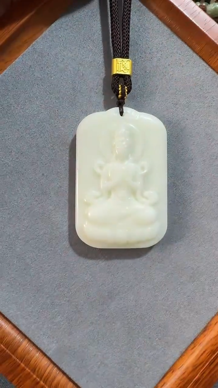 未镶嵌石英质玉笔搁米达 高观音牌