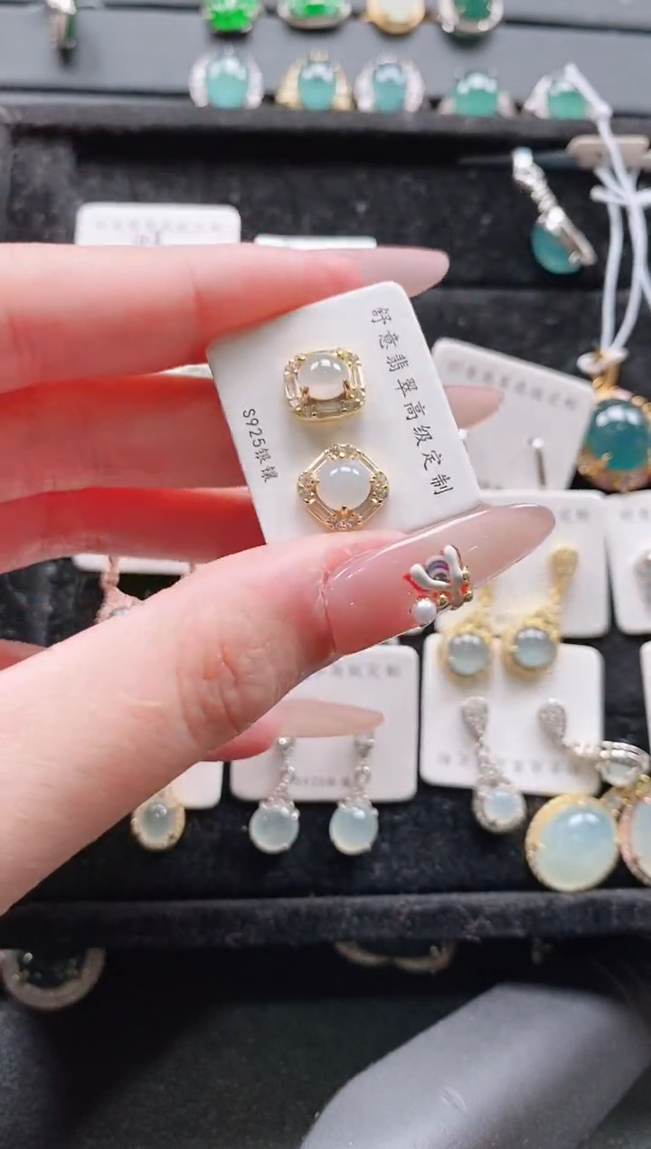 【闪购商品】翡翠戒指银S925镶嵌11111111