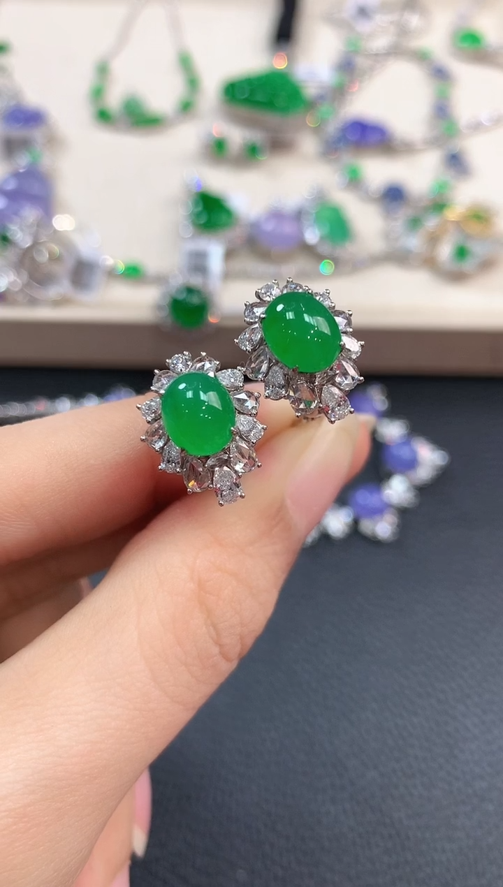 【闪购商品】翡翠耳饰18K金镶嵌m71    