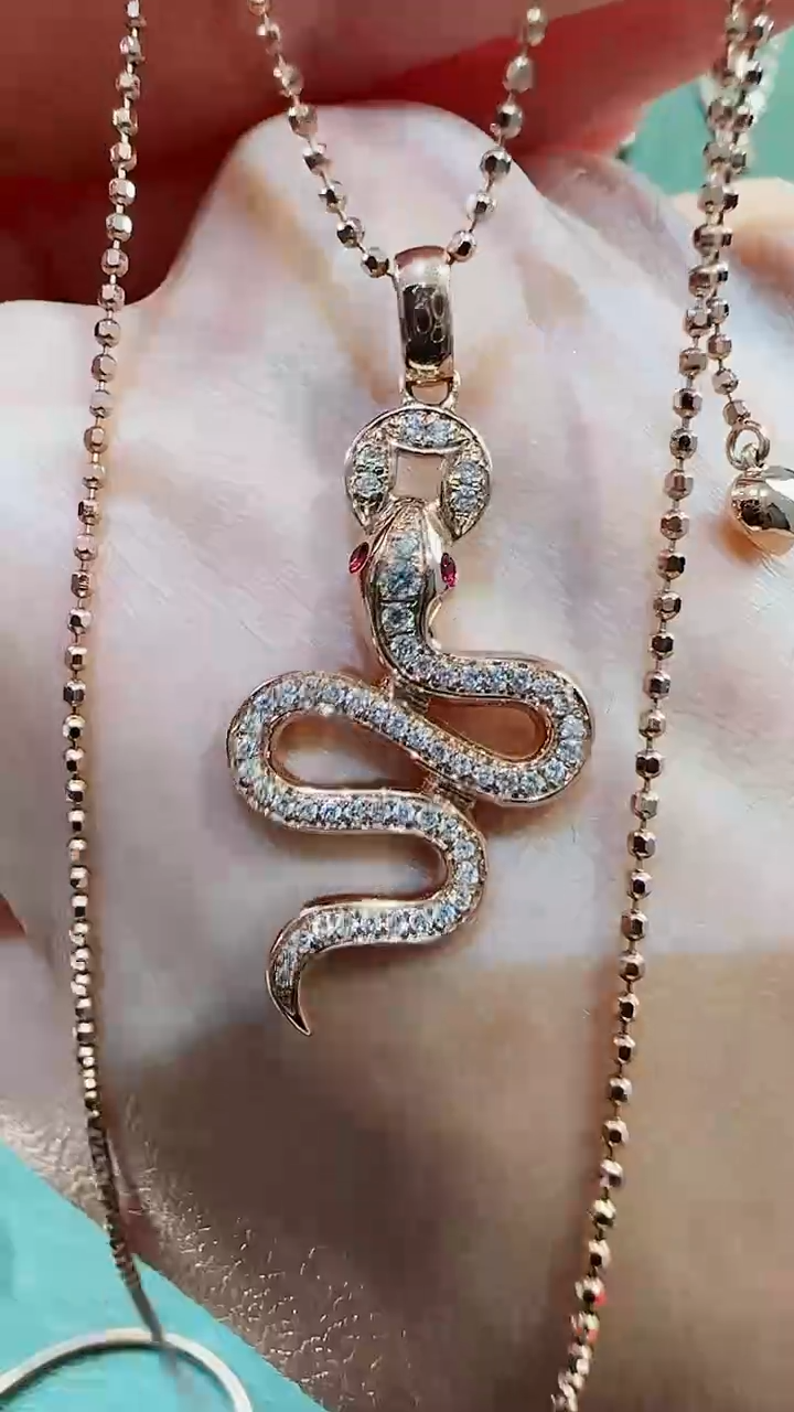 【闪购商品】钻石吊坠(不含链)18K金镶嵌18K金钻石蛇蛇吊坠