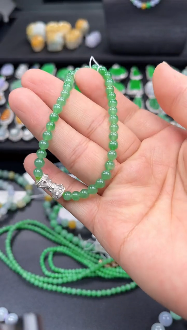 合金手串翡翠多人 