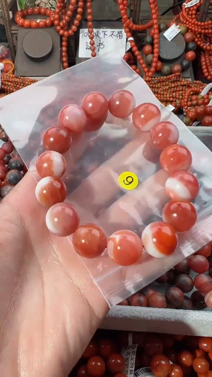 【闪购商品】南红玛瑙手串未镶嵌15+