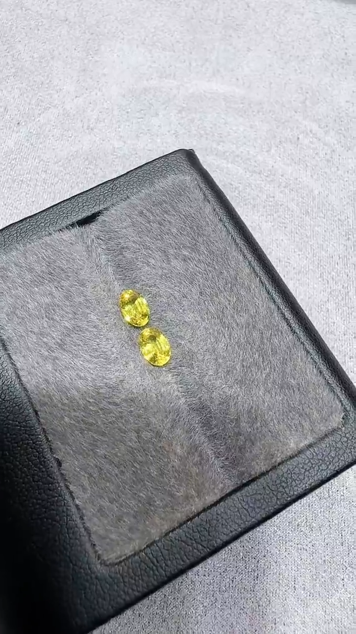 裸石彩色蓝宝石4*6mm1对