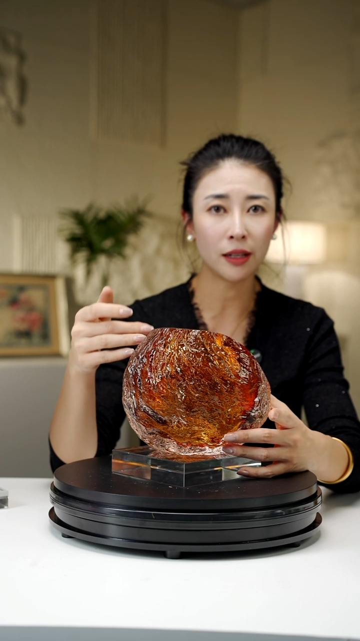 手工艺品琉璃琥珀色火山石花器