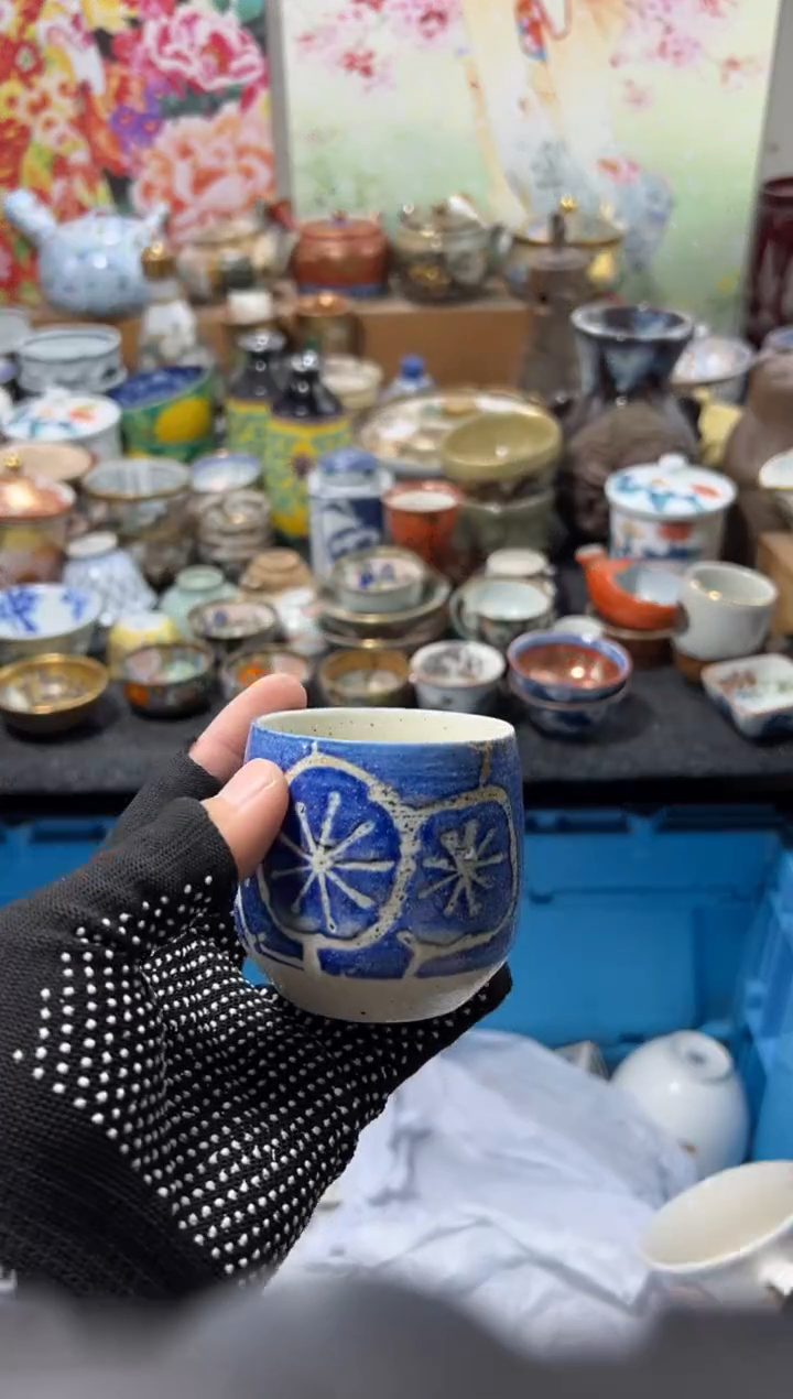 瓷片陆****f不满20联系客服提交延时