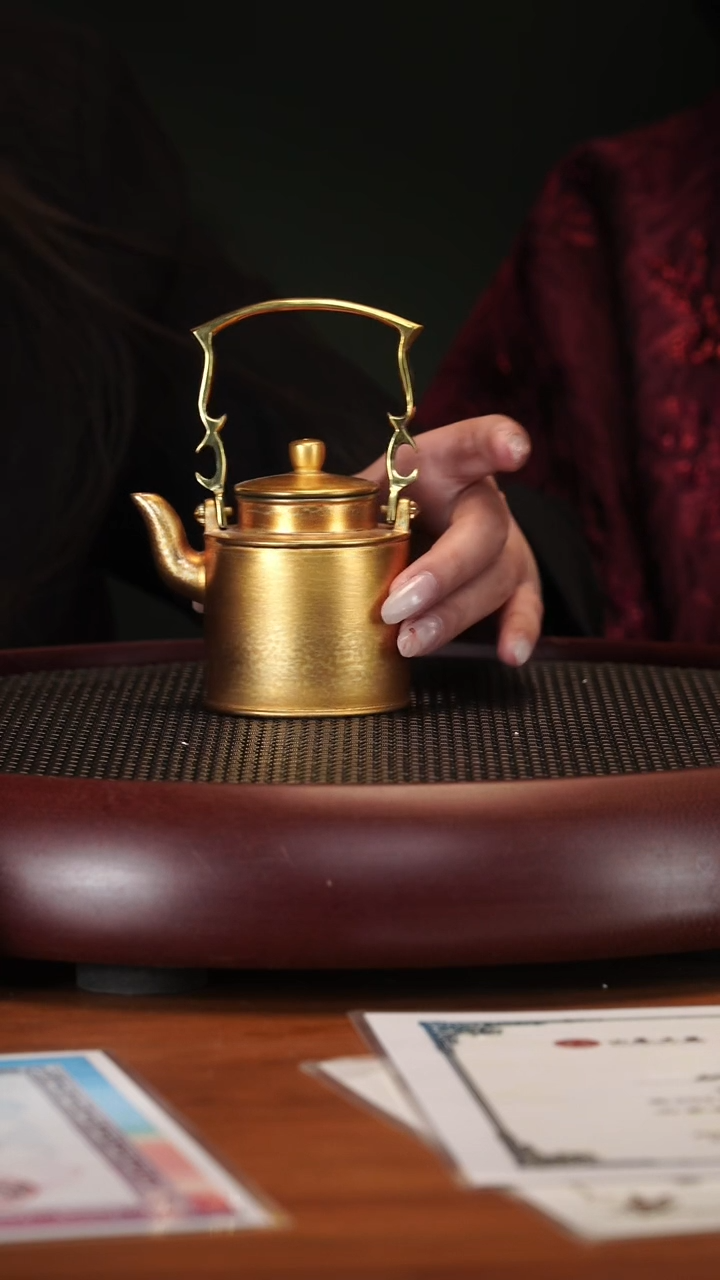 【闪购商品】紫砂茶壶2191YLX洋桶老绿泥羽翎烧130cc