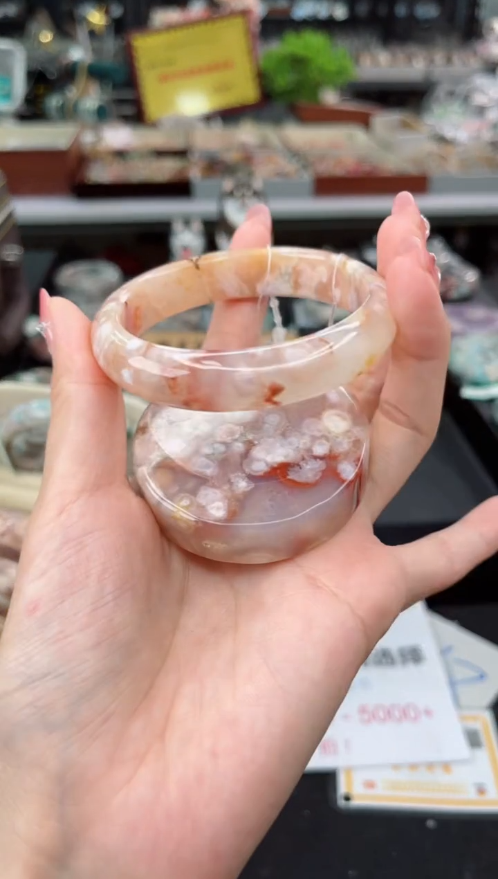 【闪购商品】石英质玉手镯未镶嵌56圈口（赠品镯心）6507052