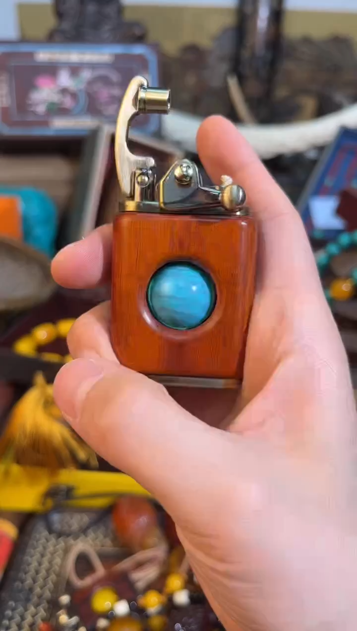 【闪购商品】木13凯凯凯凯凯凯凯凯