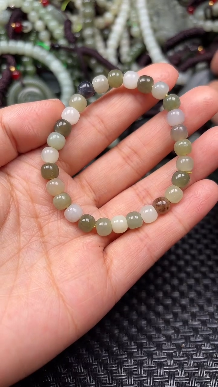 【闪购商品】和田玉未镶嵌颈饰1