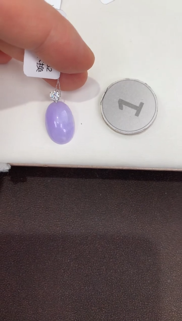 颈饰18K金镶嵌翡翠天然缅甸A货翡翠