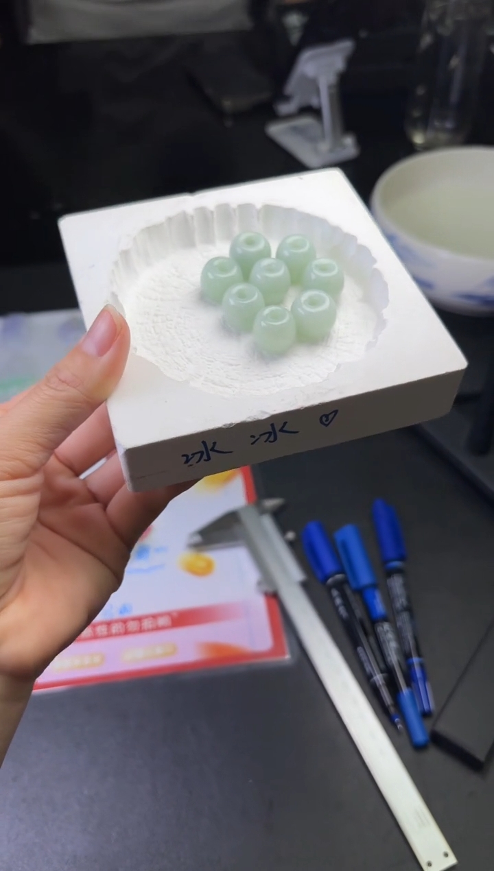 【闪购商品】翡翠挂件未镶嵌多样性发一件24091908A