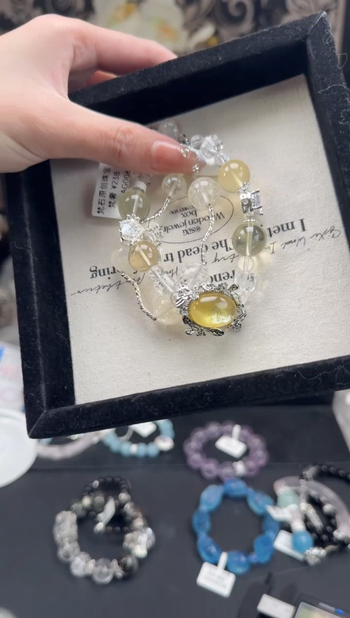 【闪购商品】水晶手链未镶嵌天然水晶 多样性发货