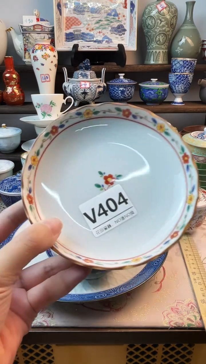 瓷片听****?V404不退不换.感谢理解