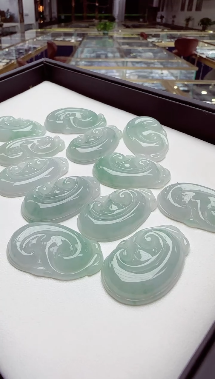 颈饰未镶嵌翡翠多样性发其一