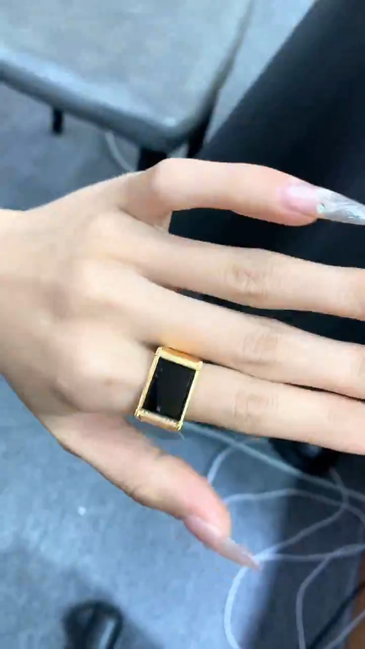 【闪购商品】翡翠戒指18K金镶嵌翡翠戒指MCSJ