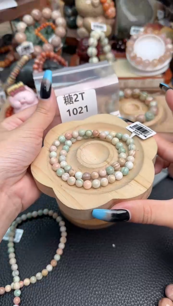 【闪购商品】石英质玉手链未镶嵌2T1021