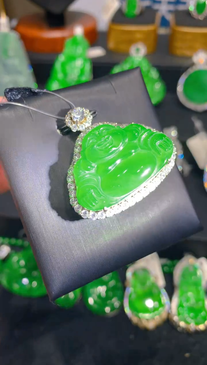 【闪购商品】翡翠颈饰银S925镶嵌24一季