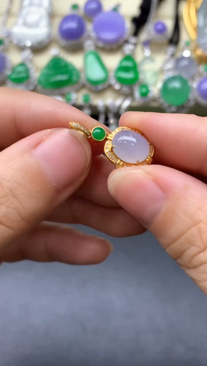 颈饰18K金镶嵌翡翠384国好珍宝