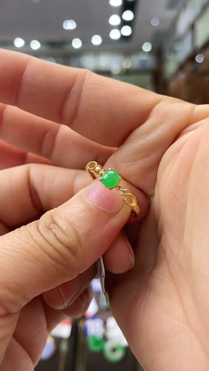 【闪购商品】翡翠戒指18K金镶嵌14圈戒指