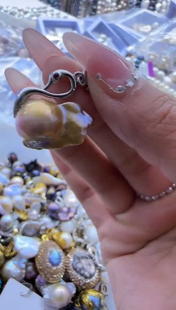 【闪购商品】淡水珍珠吊坠未镶嵌408