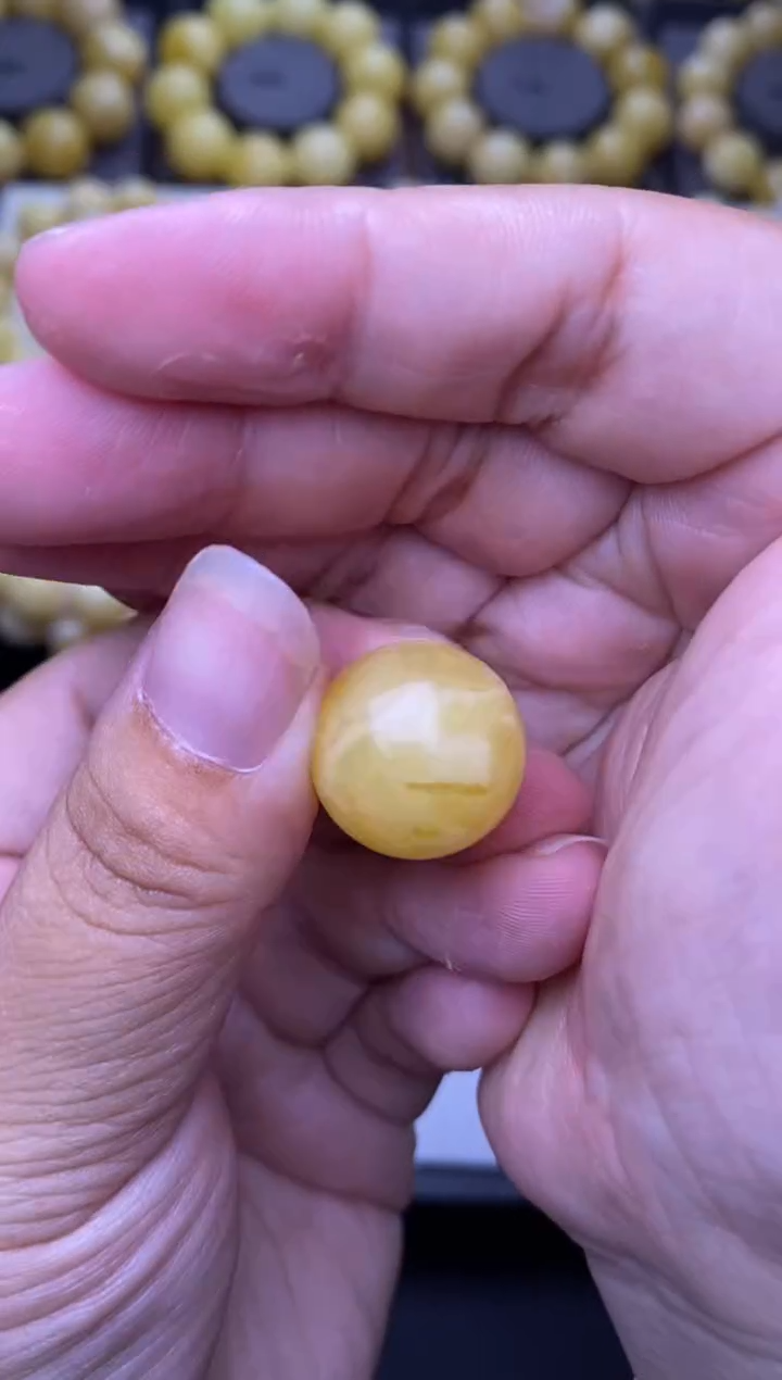 裸石琥珀未镶嵌大小姐珠宝严选94