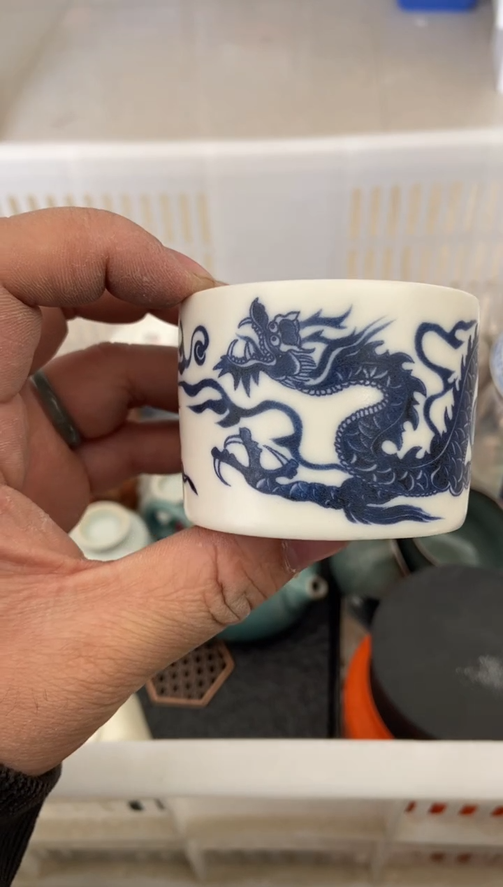 杯无运费险有瑕疵的摄影的产品有使用过的痕迹有点脏介意勿拍