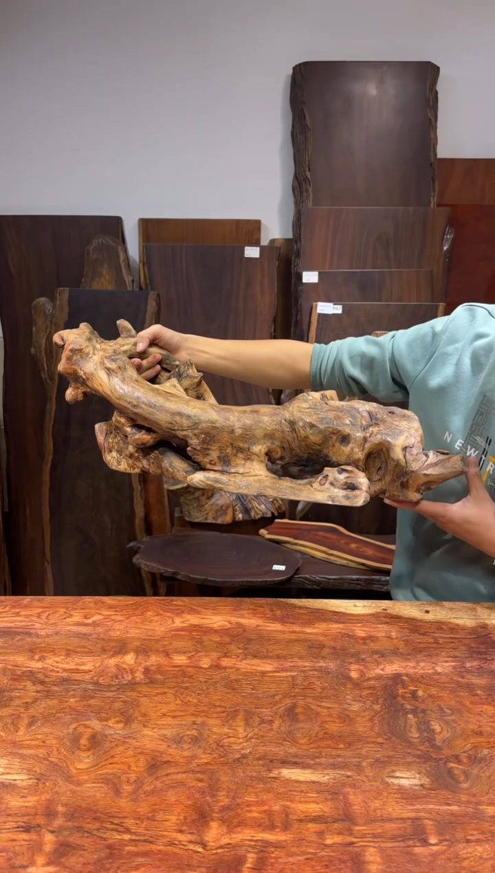 风车木（黑檀木）M***喵尺寸70*25*28编号117