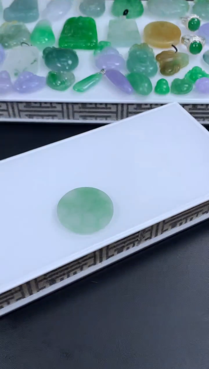 【闪购商品】定制翡翠未镶嵌翡翠