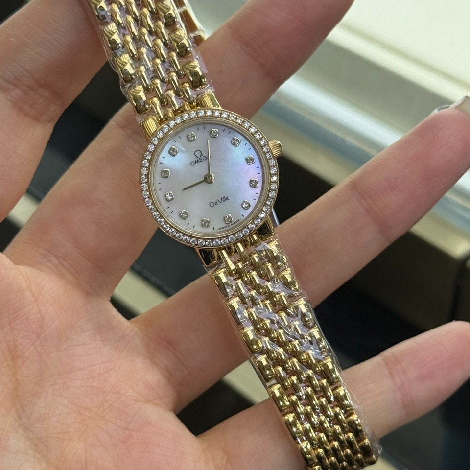 95新 Omega/欧米茄 石英后钻22.5mm/公价32999/w11559