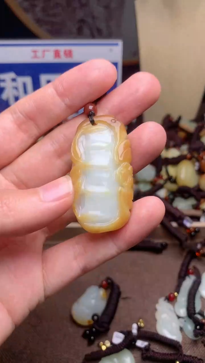 【闪购商品】和田玉颈饰未镶嵌1