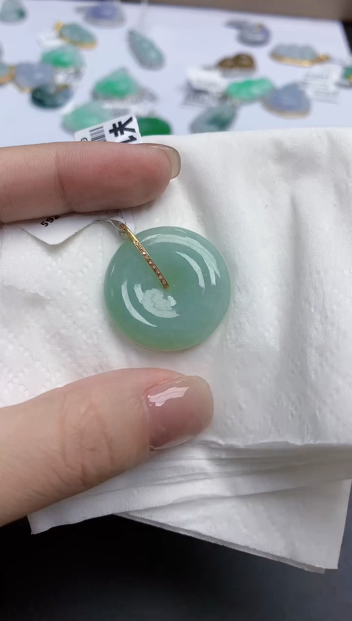 【闪购商品】翡翠颈饰18K金镶嵌天然缅甸翡翠A货