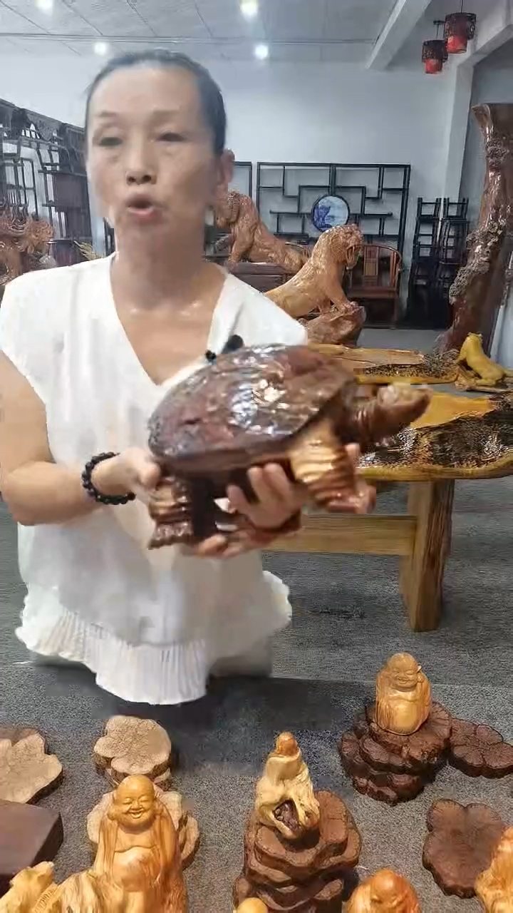 木一**秋香樟木，乌龟摆件