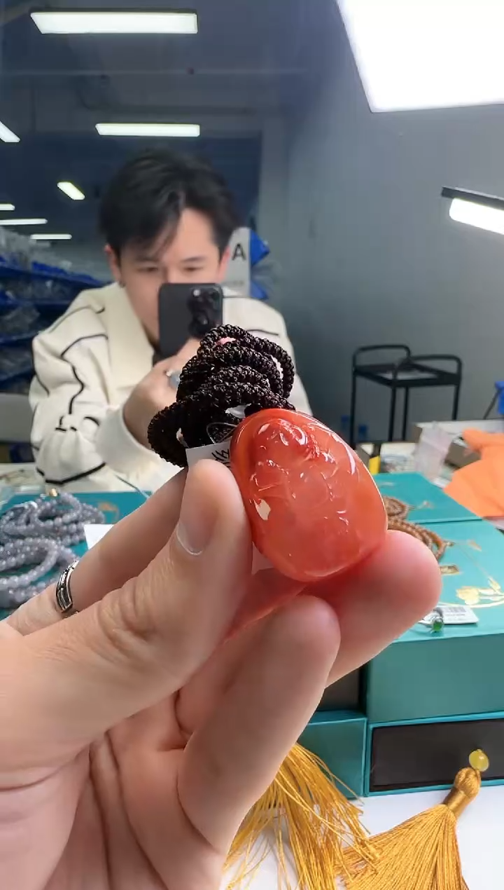 【闪购商品】南红玛瑙吊坠(不含链)未镶嵌佛公吊坠8