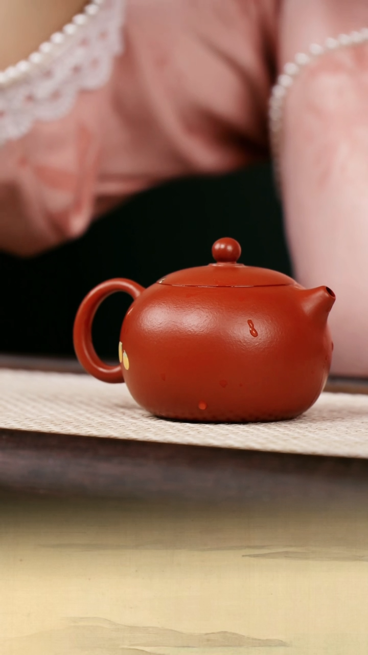 【闪购商品】紫砂茶壶全手工朱泥大红袍泥绘西施200cc