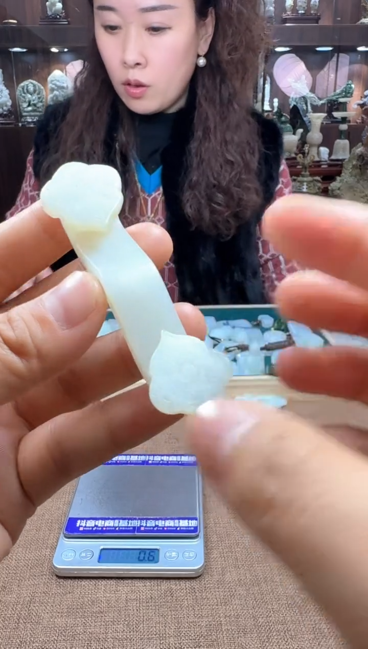 【闪购商品】和田玉颈饰未镶嵌1