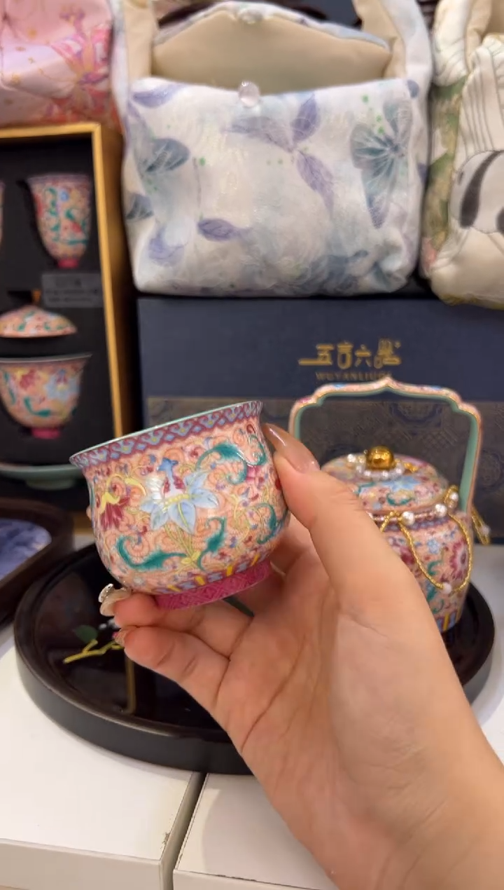 瓷片小乔闪购链接