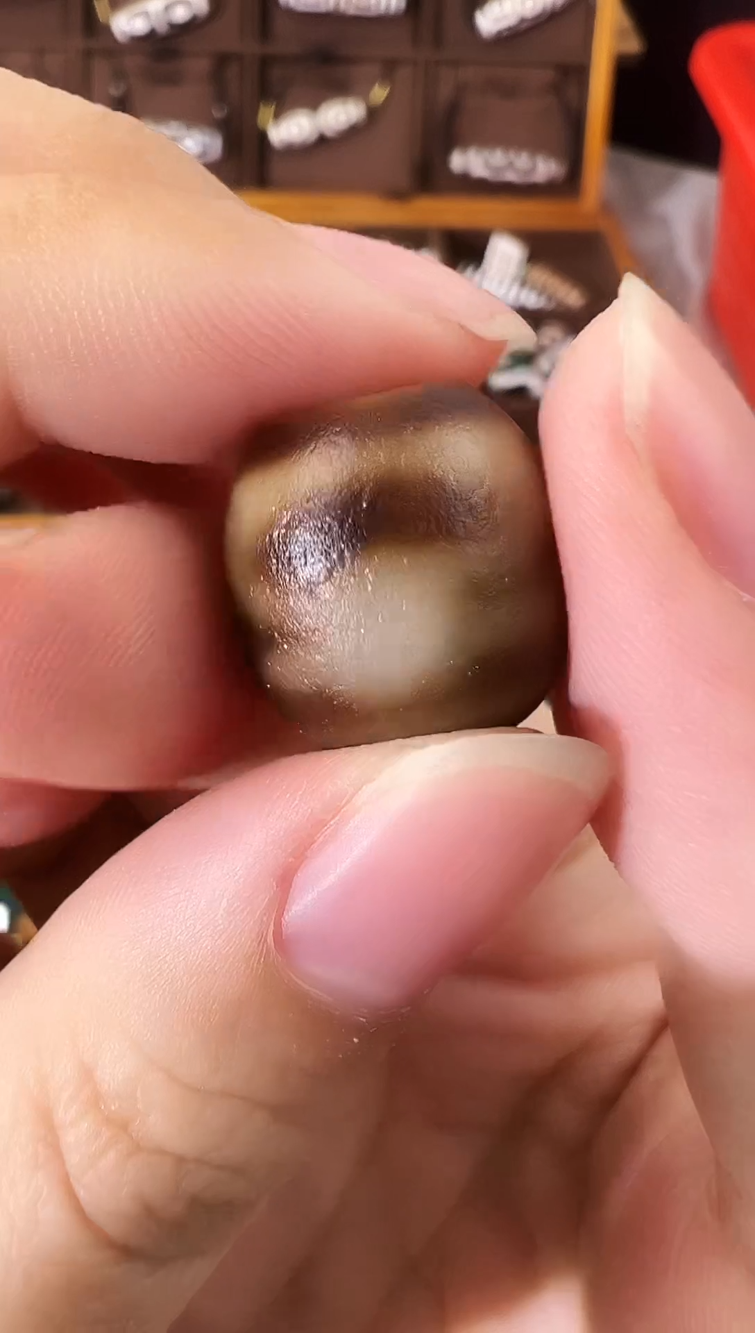 玛瑙/玉髓（覆膜）颈饰未镶嵌不****ஐ22（微瑕随机发货）