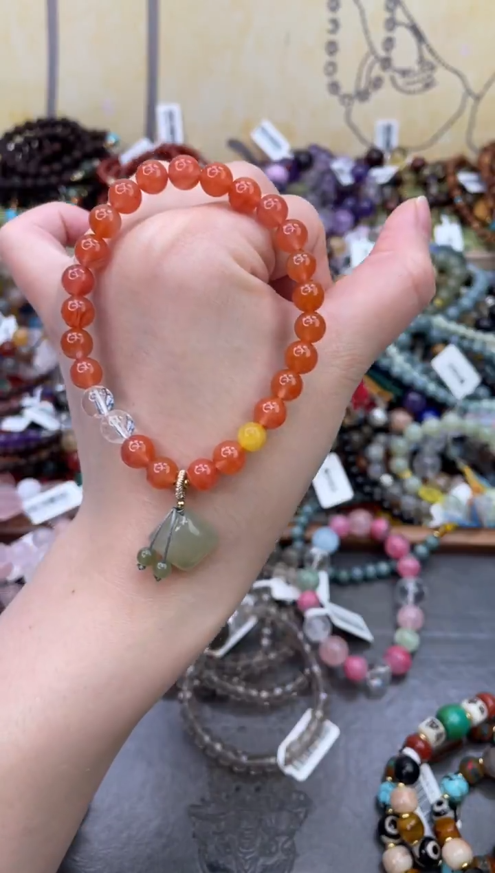 未镶嵌玛瑙手饰356