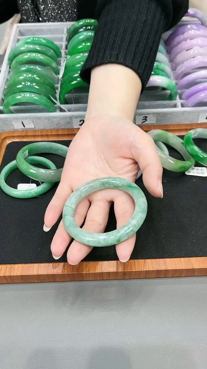 【闪购商品】砖雕s70独货手镯圈口54.1