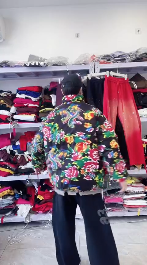 闪电购精品女装136 3XL