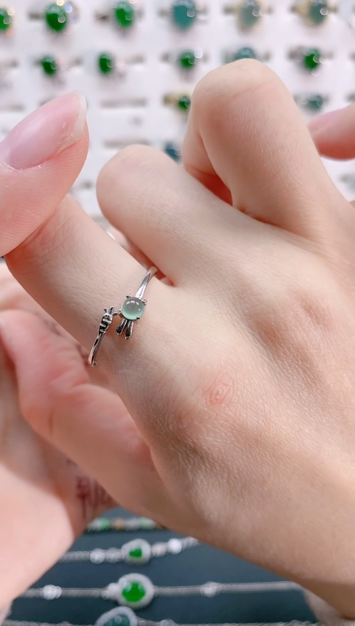 【闪购商品】翡翠戒指银S925镶嵌天然翡翠