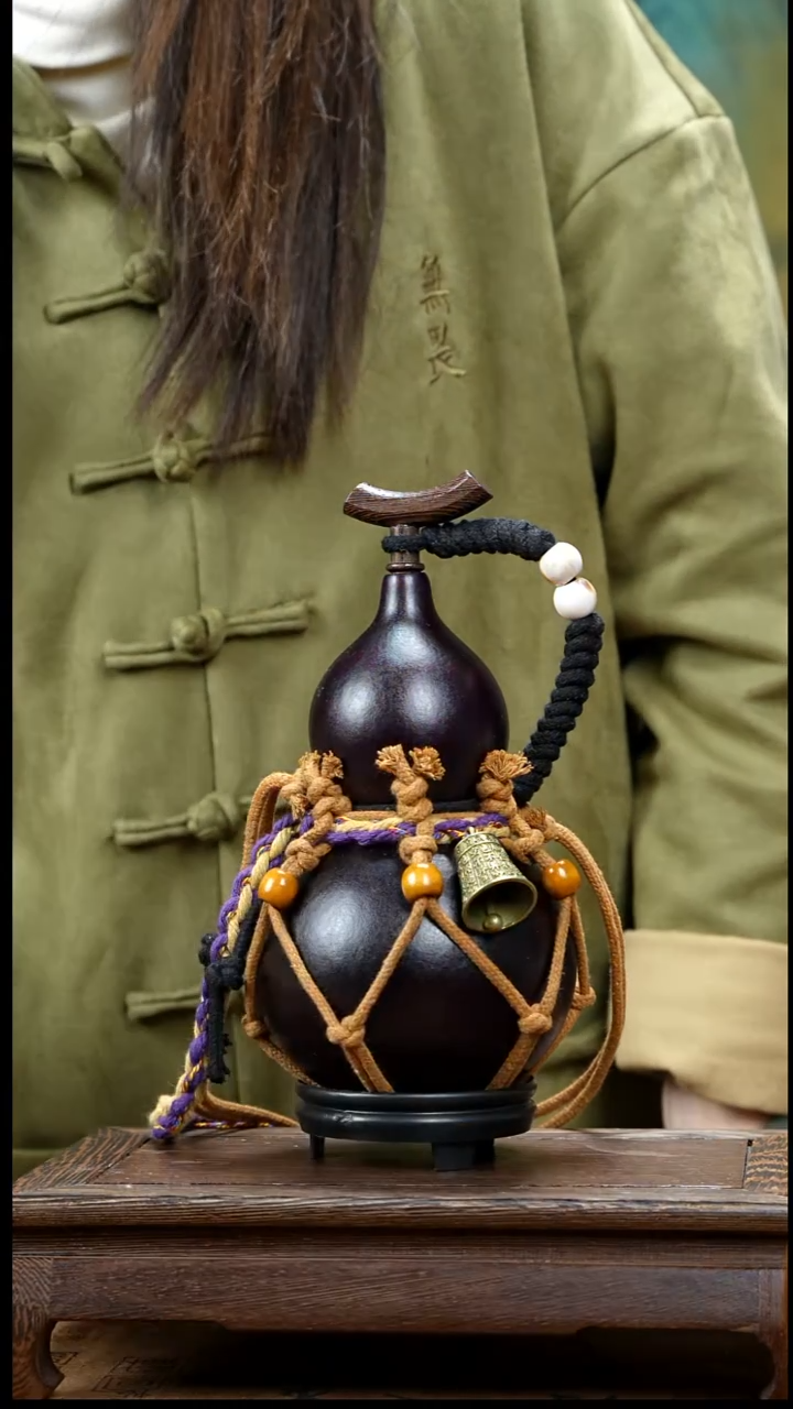 XW098复古网兜款天然酒葫芦（一物一拍）