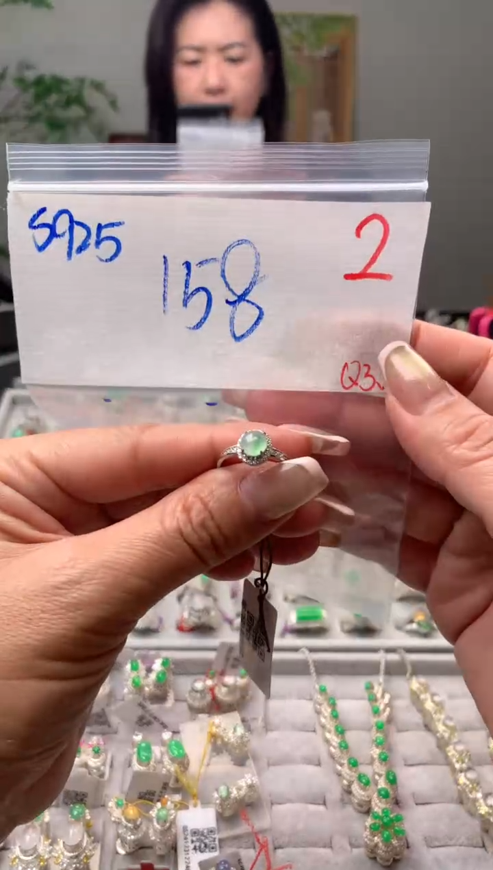 【闪购商品】定制翡翠未镶嵌毛货需精细抛光拍一发一