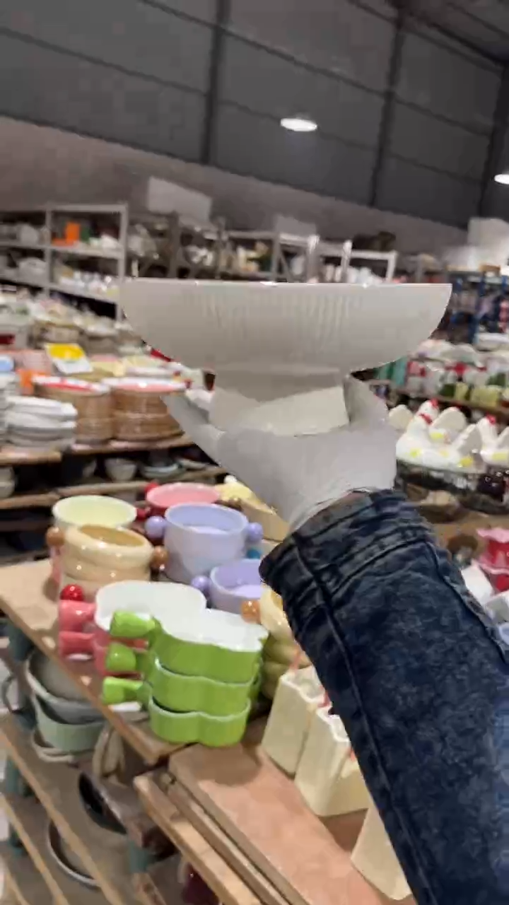 陶瓷8英寸条纹高脚盘微瑕 凑满20元包邮