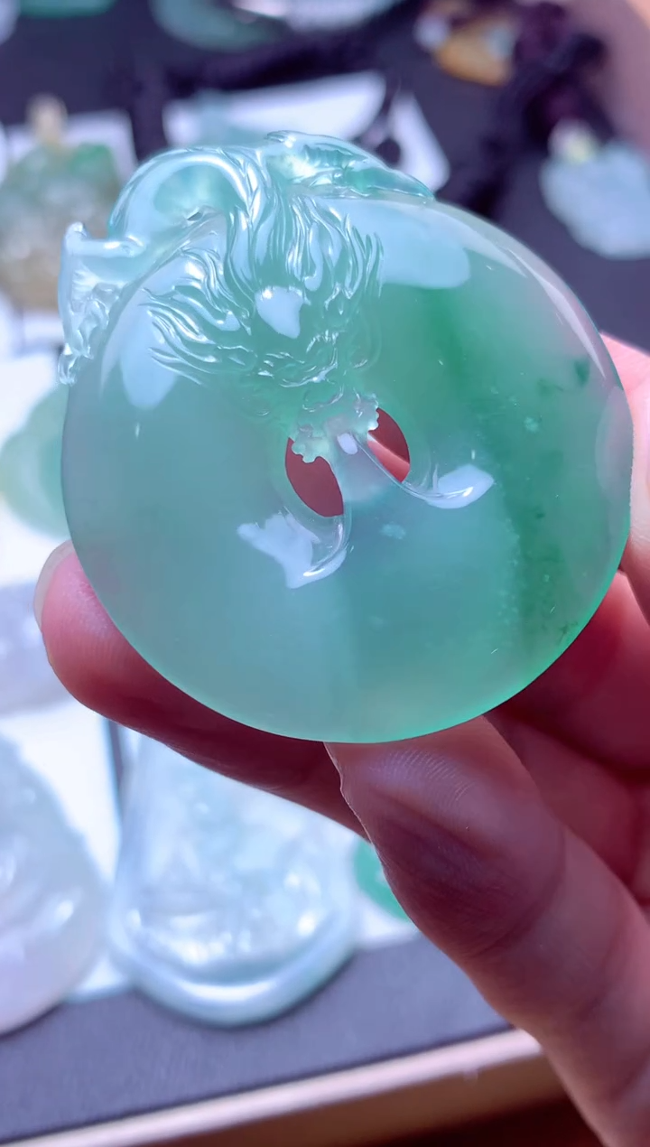 颈饰未镶嵌翡翠天然A货翡翠