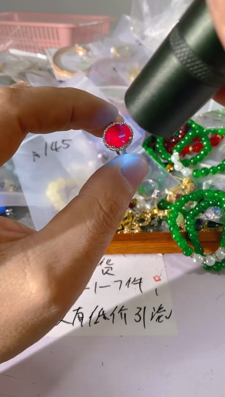 【闪购商品】水晶颈饰未镶嵌145红宝，蓝宝，贝珠多样性发一件赠链