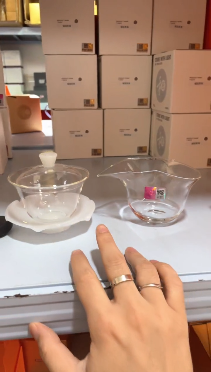 禾器荷叶盖碗白玉+福珑公道