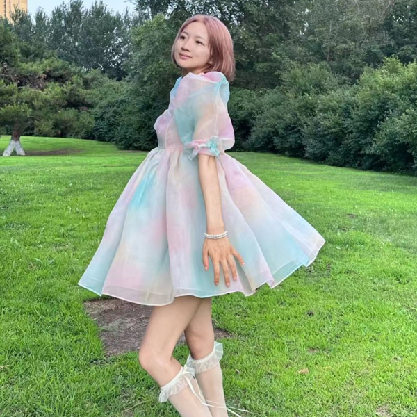 【彩虹蛋糕】欧根纱在逃公主连衣裙法式泡泡袖公主裙子发光公主裙