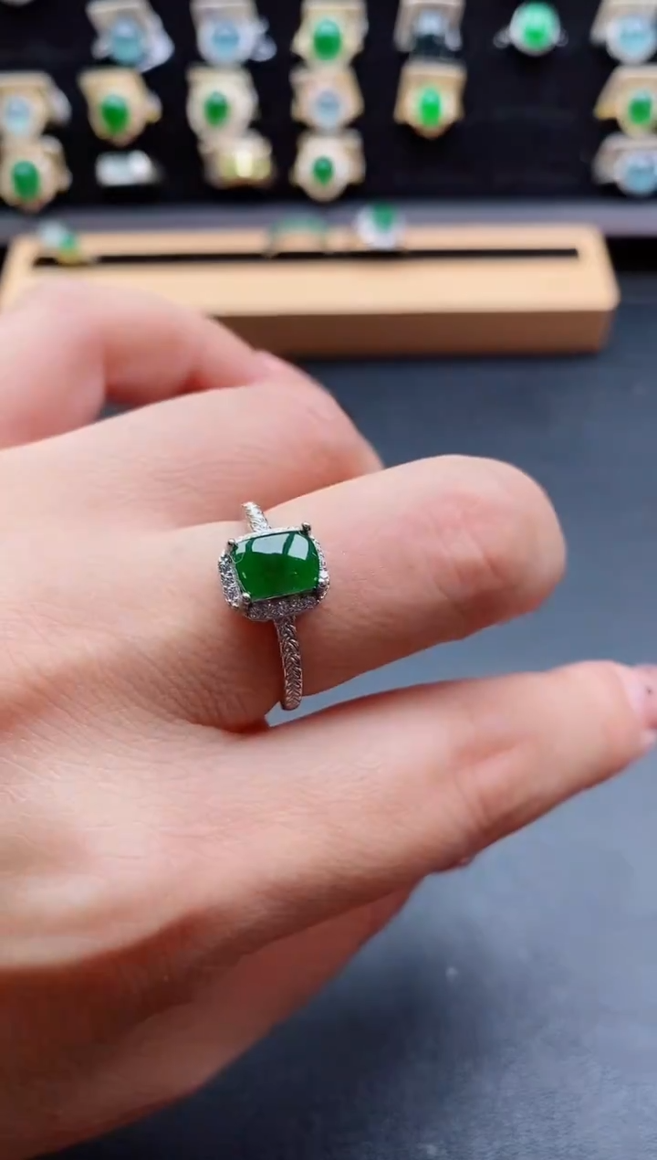 银S925镶嵌戒指翡翠1